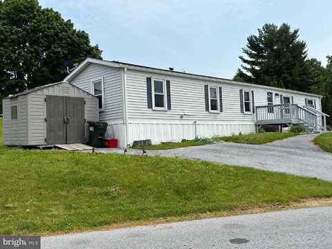 818 WISTERIA DRIVE, EPHRATA, PA 17522