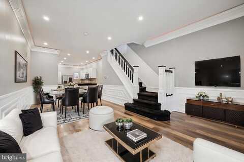 1135 W INDIANA AVENUE, PHILADELPHIA, PA 19133