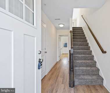 H STREET, CARLISLE, PA 17013