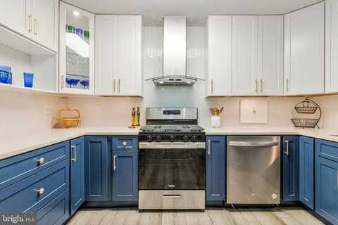 1300 ARMY NAVY DRIVE S, ARLINGTON, VA 22202