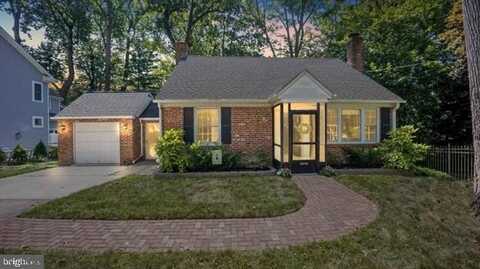 8 SABINE AVENUE, NARBERTH, PA 19072