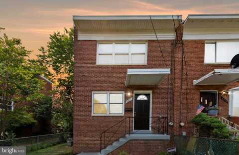 5817 JAMESTOWN ROAD, HYATTSVILLE, MD 20782