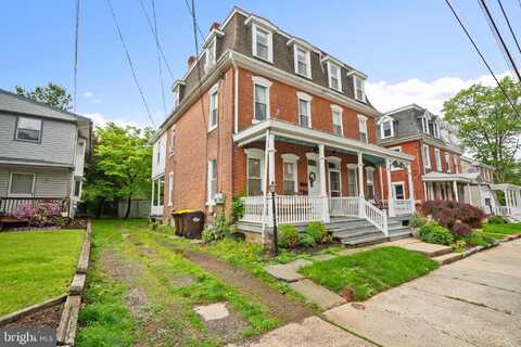 411 SCHOOL STREET, NORTH WALES, PA 19454