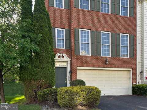 2304 LENNON LANE, PHOENIXVILLE, PA 19460