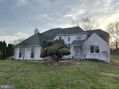 56 W WINDROSE DRIVE, RICHBORO, PA 18954