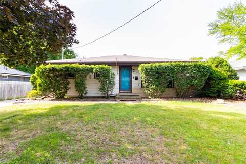 3408 Lindlavista Way, Des Moines, IA 50310