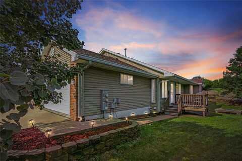 711 Kitterman Circle, Norwalk, IA 50211