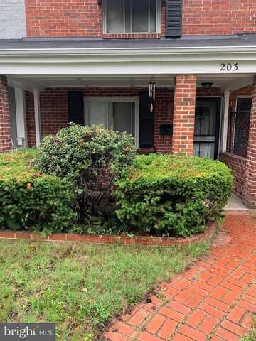 203 33RD STREET NE, WASHINGTON, DC 20019