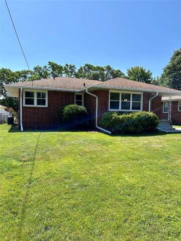 2327 Glenbrook Drive, Des Moines, IA 50316