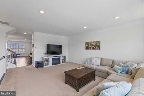22035 BROADWAY AVENUE, CLARKSBURG, MD 20871