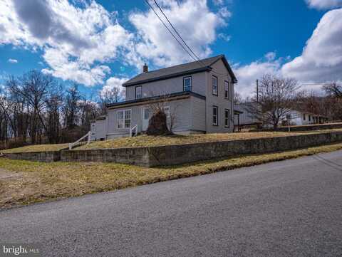 1354 LOOP ROAD, GERRARDSTOWN, WV 25420