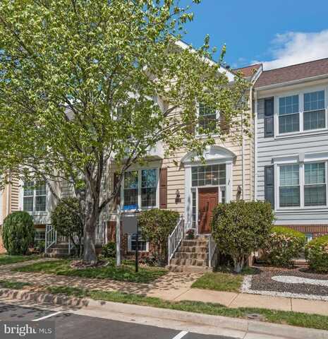 46878 GRAHAM COVE, STERLING, VA 20165