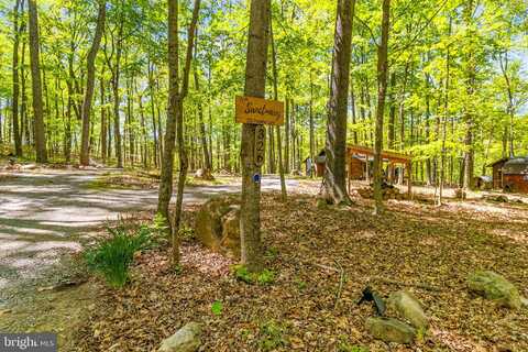 326 PREACHER LANE, GREAT CACAPON, WV 25422