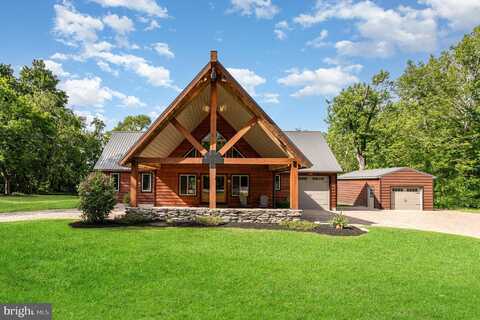 110 QUEEN STREET, BIGLERVILLE, PA 17307