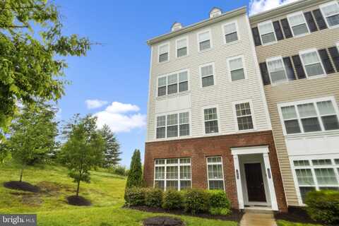16894 PORTERS INN DRIVE, DUMFRIES, VA 22026