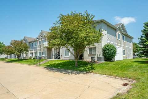 8601 Westown Parkway unit: 18211, West Des Moines, IA 50266