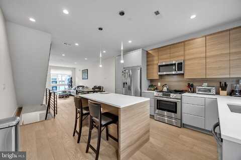 1752 N BAILEY STREET, PHILADELPHIA, PA 19121