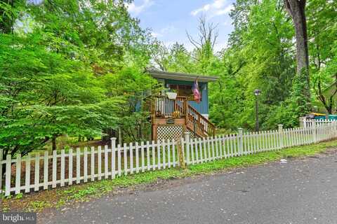 230 PLAYWICKI STREET, LANGHORNE, PA 19047
