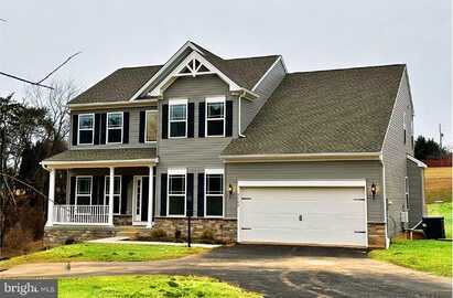 3182 OLD DUTCH LANE, YORK, PA 17402