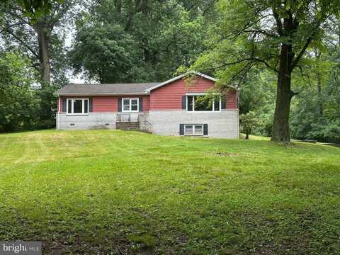 4031 SNAVELY ROAD, ELIZABETHTOWN, PA 17022