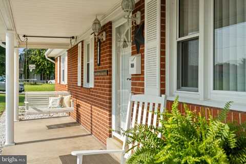 203 SECOND STREET, SHENANDOAH, VA 22849