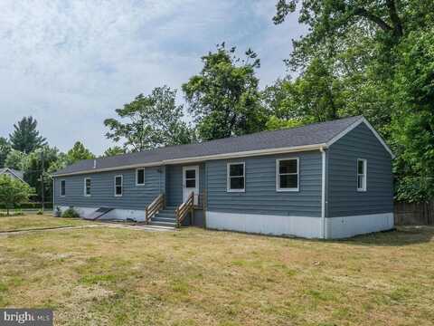 624 HUNT AVENUE, TRENTON, NJ 08610