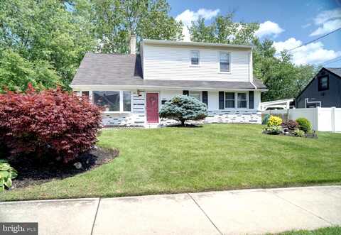 587 MUHLENBERG AVENUE, WENONAH, NJ 08090