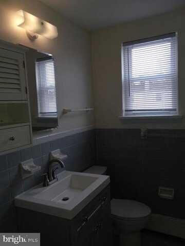 901 E PLEASANT AVENUE, GLENSIDE, PA 19038