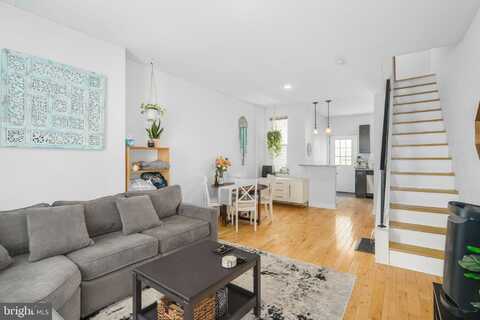 153 E ALLEN STREET, PHILADELPHIA, PA 19125