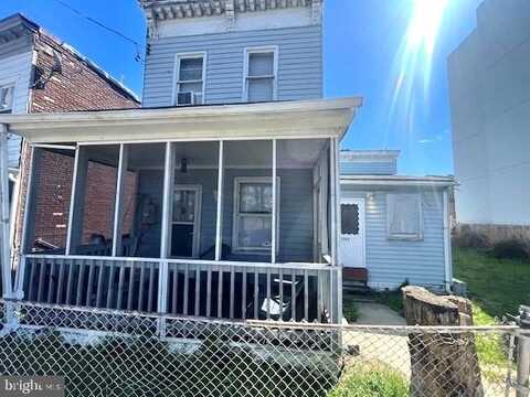 2003 FAIRLAWN AVENUE SE, WASHINGTON, DC 20020