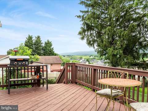 537 RIDGE ROAD S, MARTINSBURG, WV 25403