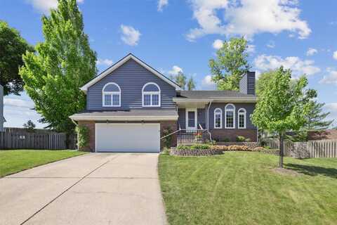 1236 NW 108th Circle, Clive, IA 50325