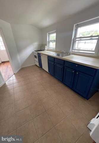 1300 W. KINGS HIGHWAY, HADDON HEIGHTS, NJ 08035