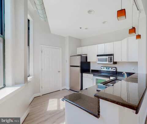 330 N CHARLES STREET N, BALTIMORE, MD 21201