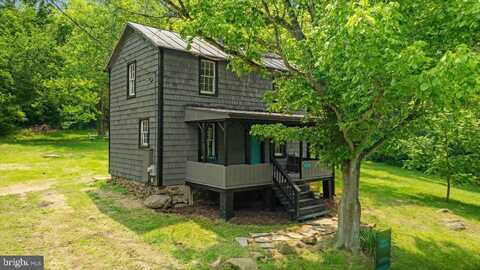 2245 BUCK MOUNTAIN ROAD, BENTONVILLE, VA 22610