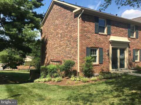 8422 PENSHURST DRIVE, SPRINGFIELD, VA 22152