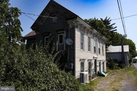 2678 W MAIN STREET, HEGINS, PA 17938