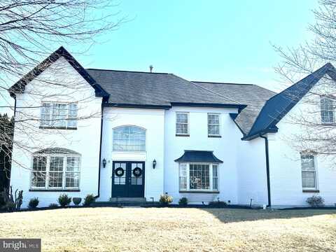 8 CORBIN DRIVE, EXTON, PA 19341