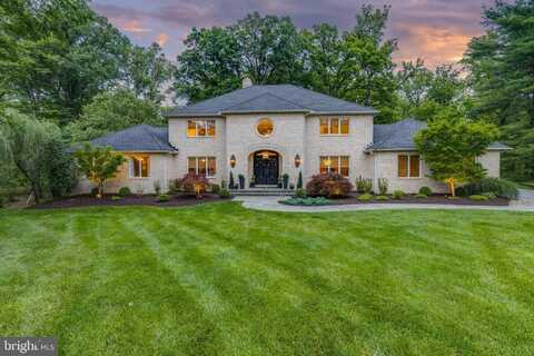 8 ROCKLAND VUE COURT, TOWSON, MD 21204