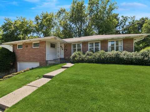 1132 24th Street, West Des Moines, IA 50266