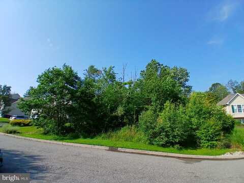 1876 GLEN EAGLES DRIVE, POTTSTOWN, PA 19464