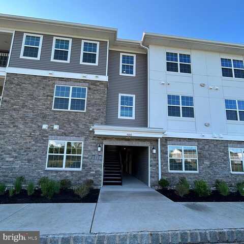 5202 MARY ASHBY WAY, PENNINGTON, NJ 08534