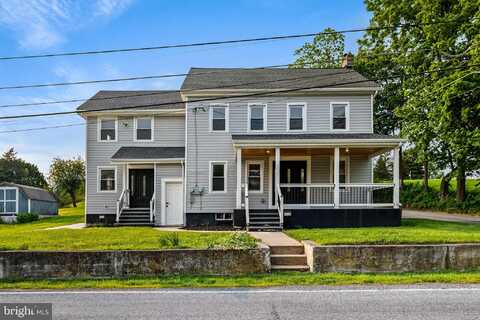 8255 MERTZTOWN RD, ALBURTIS, PA 18011
