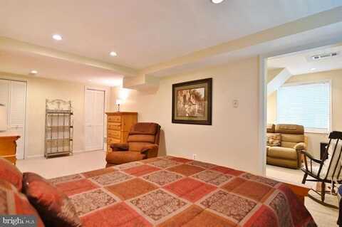 511 KING STREET, BASYE, VA 22810