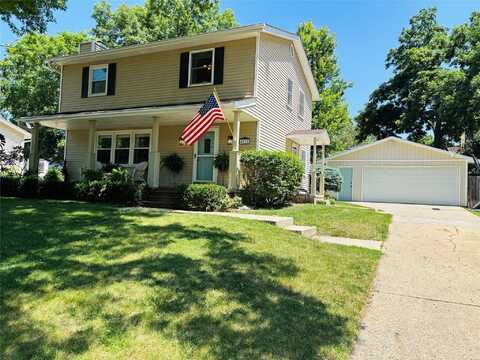 4511 66th Street, Urbandale, IA 50322