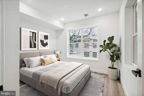 2330 FRANKFORD AVENUE, PHILADELPHIA, PA 19125