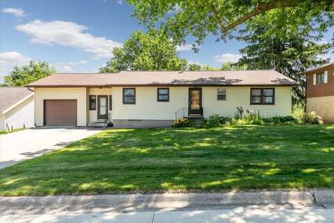 501 N Orchard Street N, Brooklyn, IA 52211