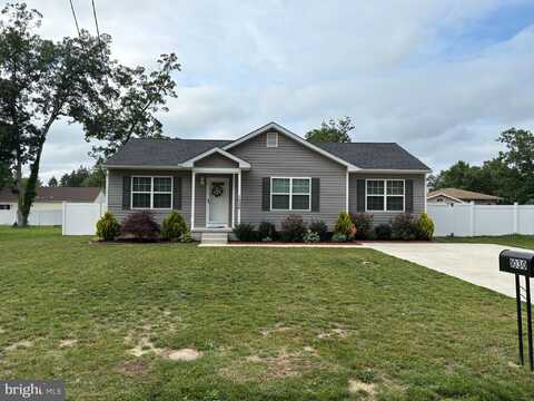 1030 CAMBRIDGE PLACE, VINELAND, NJ 08360