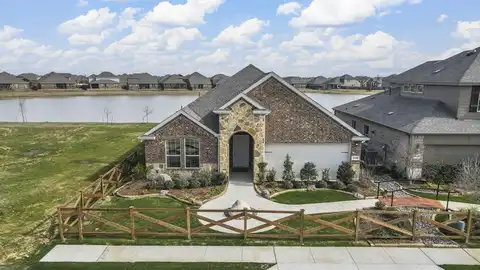 9812 Deposit Dr, Aubrey, TX 76227