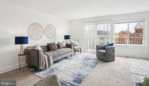 1005 CHILLUM ROAD, HYATTSVILLE, MD 20782